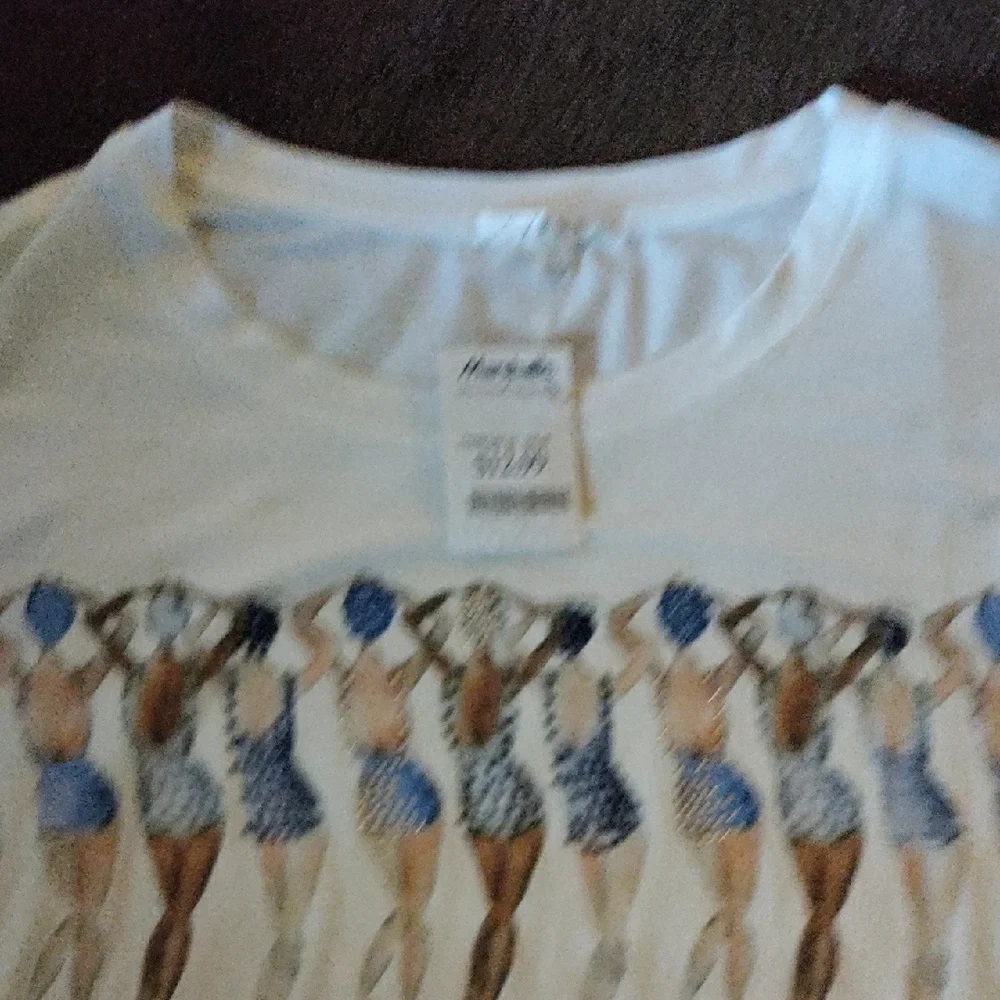 Cyrus White Tee with Blue and Beige Graphic - Picture 8 of 11